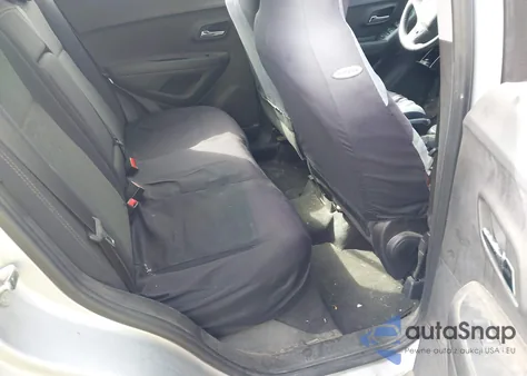 2017 Chevrolet Trax Ls z USA, uszkodzony, nr VIN 3GNCJNSBXHL287438